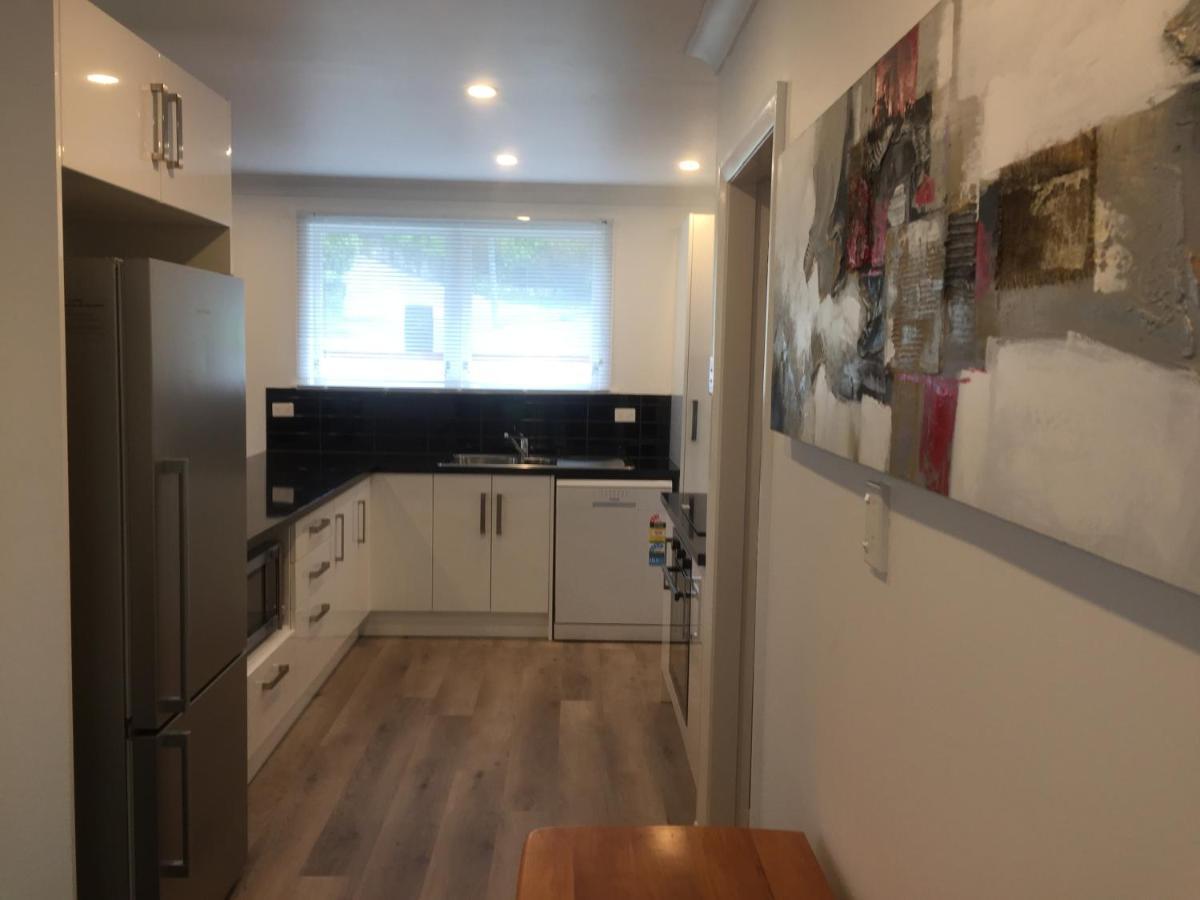 3 & 4 Bedroom Holiday Houses Central 픽턴 외부 사진
